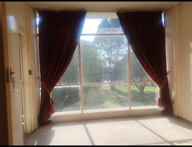 2 BEDROOM FLAT FOR SALE IN ARCON PARK